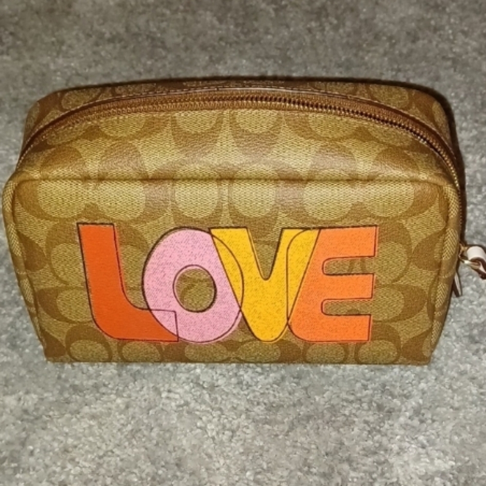 New mini LOVE Coach Bag